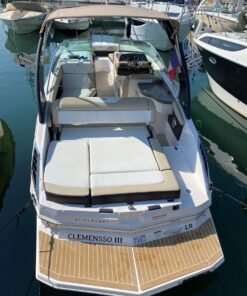 Alternative view of REGAL 27 FASDECK