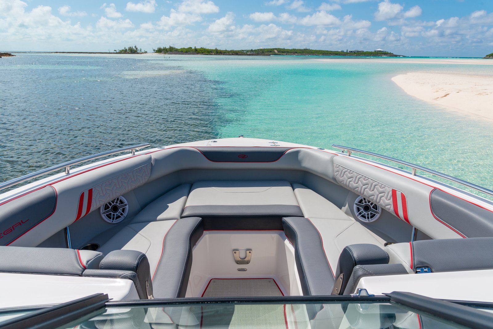 REGAL LX9 – Image 11